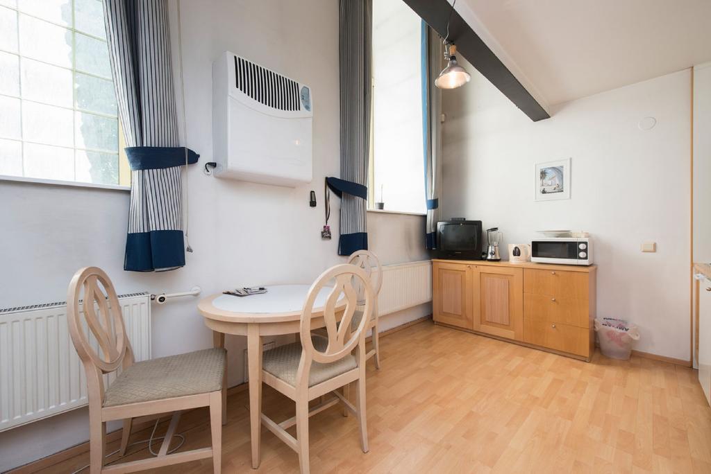 탈린 Cozy Loft Near Old Town 아파트 외부 사진